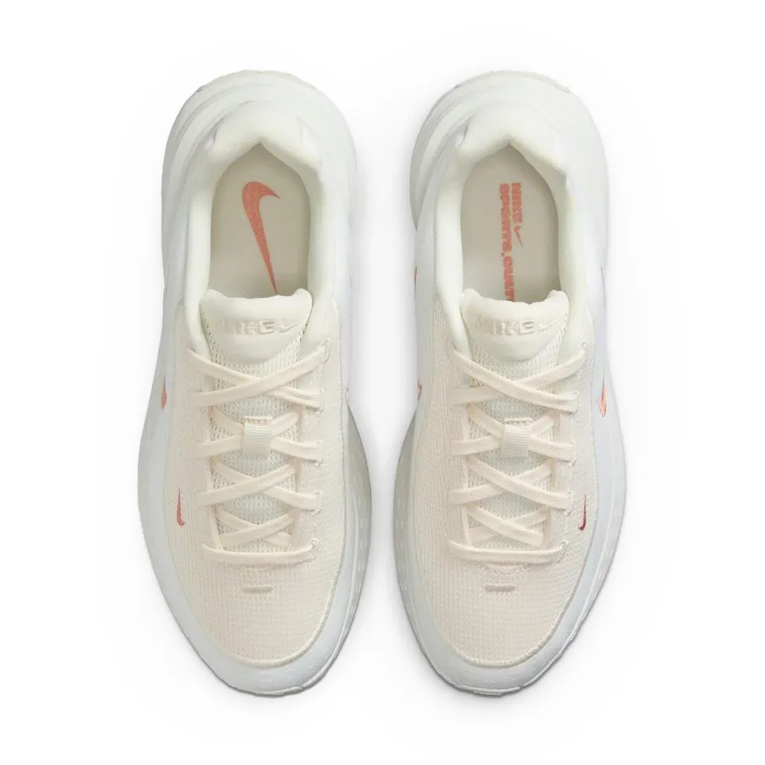 Tênis Nike Uplift SC feminino branco, vista superior com foco nos detalhes do cadarço e design